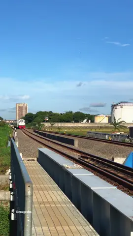 Cuaca Bandung hari ini pull cerah...🚊 #bandung #keretaapi #keretaapiindonesia #jawabarat 