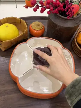 Khay đựng bánh kẹo mứt Tết 5 ngăn hình quả hồng sang trọng #tet2026 #decortet #trangtritet #khaydungbanhkeo #viralvideo 