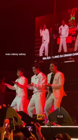 palaisipan lang pala magpapasayaw sayo adie ha HAHAHAHAHA cute nilang tatlo dito!!! #adie #amielsol #robdeniel #arthurnery #RAAA 