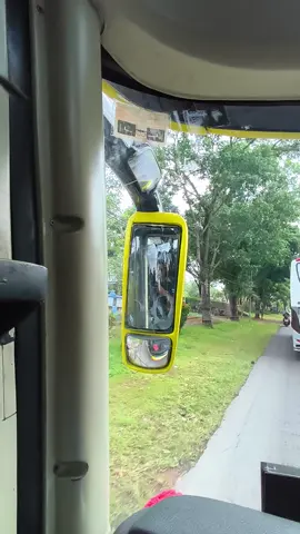 tak ngintil sam @Antok Antok weh aku... 😁😁😁 #cahayapermata99 #sewabuspariwisata #brandatiktok #fyppppppppppppppppppppppp #putrijasmine 