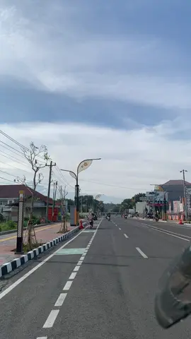 Alun-Alun Hanggawana dengan pesona barunya#foryourpage#slawi#kabupatentegal#alunalunhanggawanaslawi 