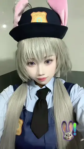 I'm not a dumb bunny😠🐰 #zootopia #zootopia2 #judyhopps #cosplay #judyhoppscosplay 