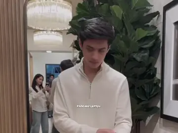 moment elleya di awal Desember 😚🩷 senin sampai minggu, 24/7  bersama elleya 😻 #elputrasarira #harleyavaprincy #yogyakarta #couple #elleya #sweet #moment 