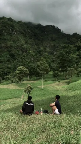 suatu pagi dibukit govardan