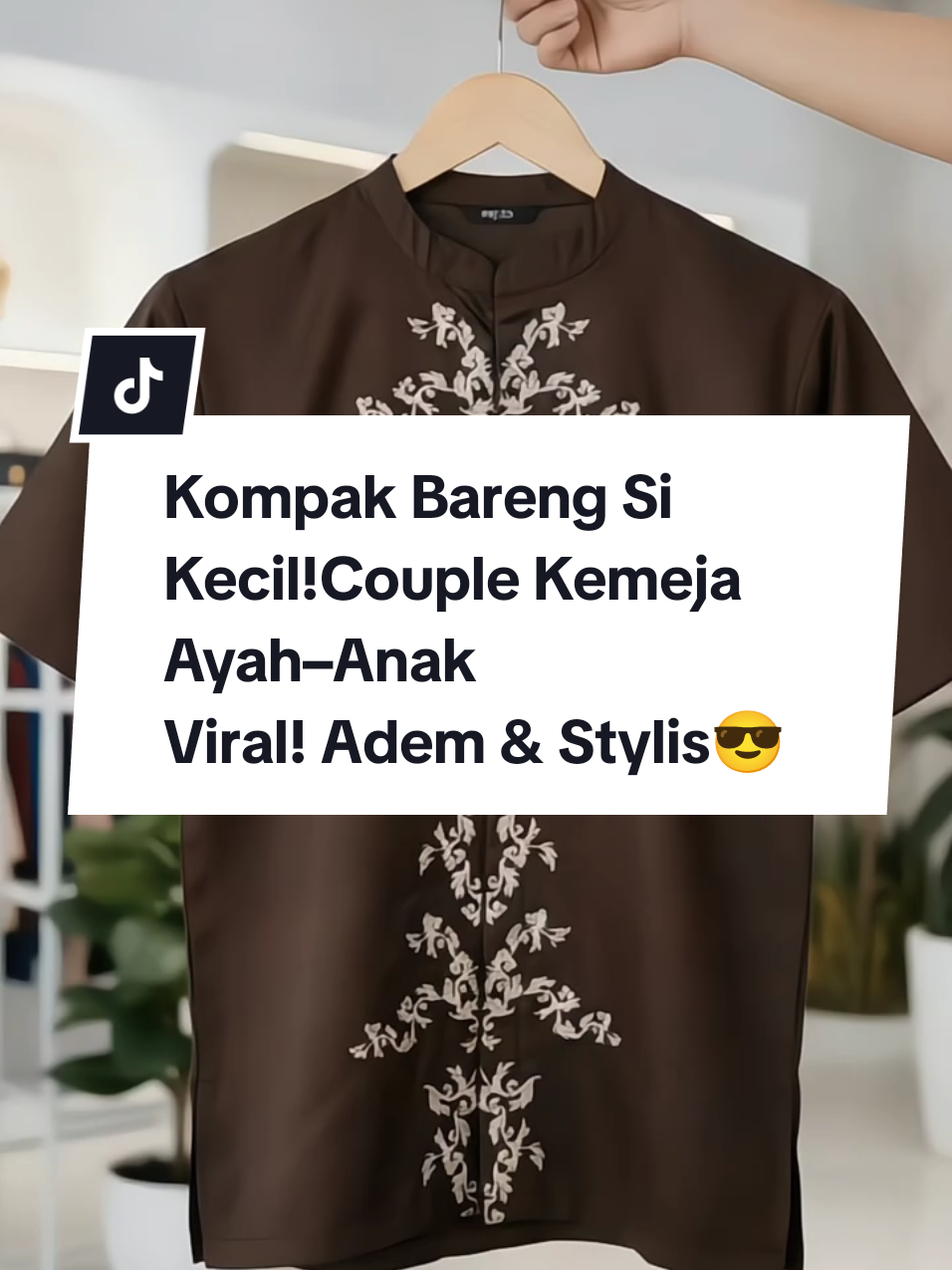 Biar makin kompak bareng si kecil! 👨‍👦 Kemeja couple ayah–anak bahan katun toyobo, adem, lembut, bordir unik, dan jahitan super rapi. Cocok buat jalan, kondangan, atau foto keluarga. kemeja couple ayah anak couple family outfit kemeja toyobo premium baju anak dan ayah kemeja bordir unik kemeja adem lembut outfit ayah anak kemeja keluarga kemeja premium pria kemeja anak laki laki kemeja casual family kemeja modis ayah anak outfit kompak keluarga kemeja bordir rapi couple wear family #kemejacouple  #kemejapria  #familyoutfit #fashioncouple  #wibgajian 
