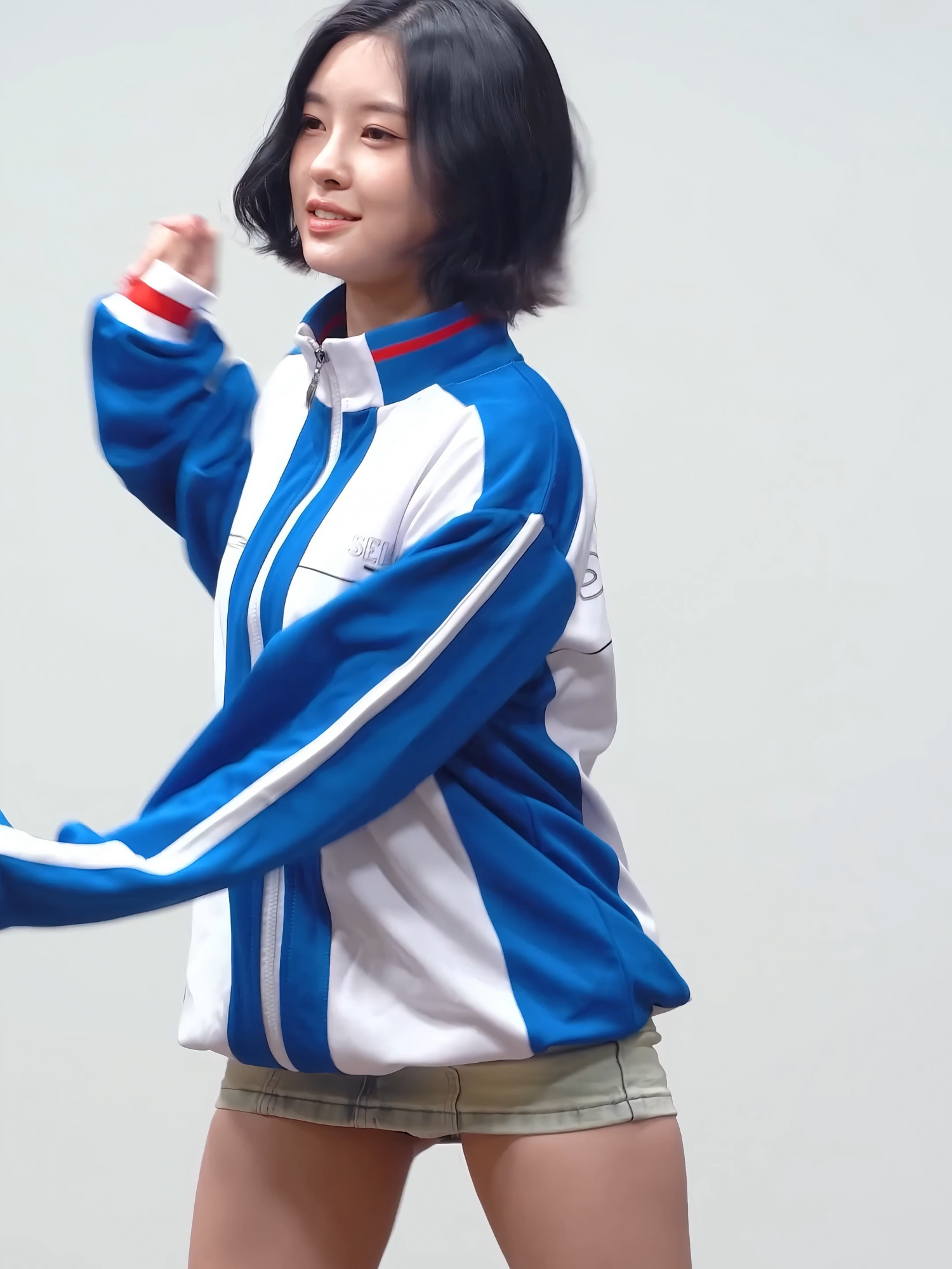 #Kep1er #KimDayeon 다연이가 말아주는 like JENNIE 커버 #idol #kpop #souhtkorea #japan #southkorea #MEXICO #fancam