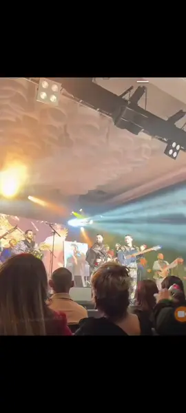 LOS PARRAS YA EN CABAZON,CA💫❤️‍🔥⚡😍 en mis storys estarán las personas que transmitan el concierto🫶🏻 #losparras #paratiiiiiiiiiiiiiiiiiiiiiiiiiiiiiii #foryou #Viral #fyp 