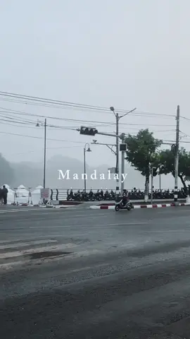 စောစောထတဲ့သူတွေပဲ မြင်နိုင်တဲ့ မြင်ကွင်း 🤪 မန္တလေးမှဟုတ်ရဲ့လား🥺#မန္တလေးဆောင်း #ရှေးလူကြီးတွေပြောတဲ့အသည်းထဲထိစိမ့်ဆိုတာဒါထင်တယ်#winter #Mandalay 