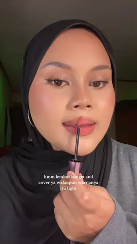 two toned lips girlies this is totally for us 💄