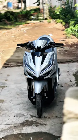 Desember musim hujan yaa @Amora Racing 