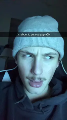 I just put you travel gurus on  #traveltips101 #travelhacks #travellife #traveltiktok #cheapflights 