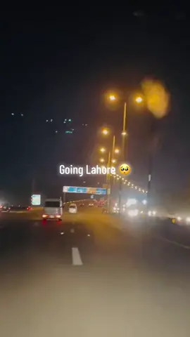 Going to Lahore #foryou #foryoupage #viralvideo 