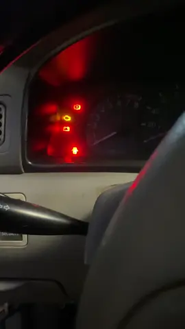 #mechaniclife #Auto Tell me the problem of this car, the security light blinking while the ignition is on 