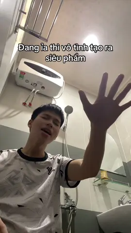 Quá nhiều siêu phẩm trong 1 cái tolet #cover #háttrongtoilet #vuaiavuahat dĩ nhiên rồi, tolet là lựa chọn của a mà