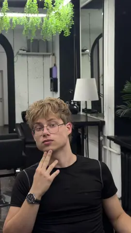 стригу Минск Москва и Питер  запись по ссылке в шапке  tg ilyshkahrushka  inst _ilyshkahrushka_ #barber #barberminsk #barberspb #barbermoscow #mullet 