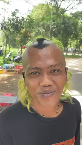 monggo merapat ngopi pagi di@Kopling_Artomoro 