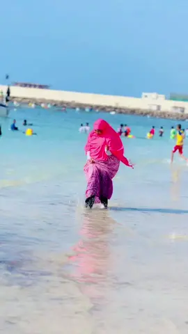 #xebta__liido__🇸🇴 #fiypシviral #ciyaalxamar🇸🇴 #somalitiktok #muqdishotiktok🇸🇴🇸🇴❤ 