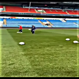 هاي كل قوتك # .  .  .  .  .  .  .  .  .  .  .  .  . #كره_القدم_قصه_عشق_لاينتهي🤩 #ريال_مدريد_عشق_لا_ينتهي #برشلونه_عشق_لا_ينتهي💞🔱🏅 #fyp #parati 