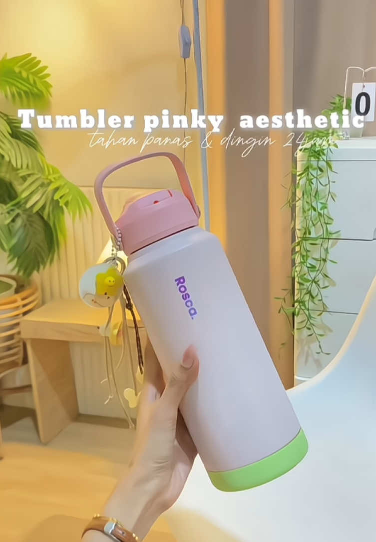 duhhh gak bisa banget nahan godaan buat gak CO tumblers gemesh yang udah tahan panas 18 jam & tahan dingin 24 jam🥹 apalagi promonya bener-bener lagi am bayar banget jangan sampai kehabisan✨#tumblraesthetic #tumblerstainless #tumblertahanpanas #tumblertahandingin #tumbleraesthetic 
