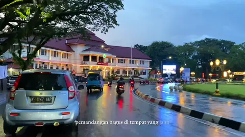 iphone 11 + malang after rain🍂 #CapCut #malang #kotamalang #malangvibes #jalananmalang 