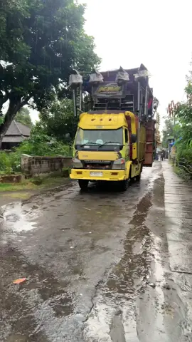 Km audio stat no 1 karnaval jeblog talun Blitar 2025#lewatberanda #fyp #trendingvideoviralvideo #trendingvideoviral #lewatberandafyp 