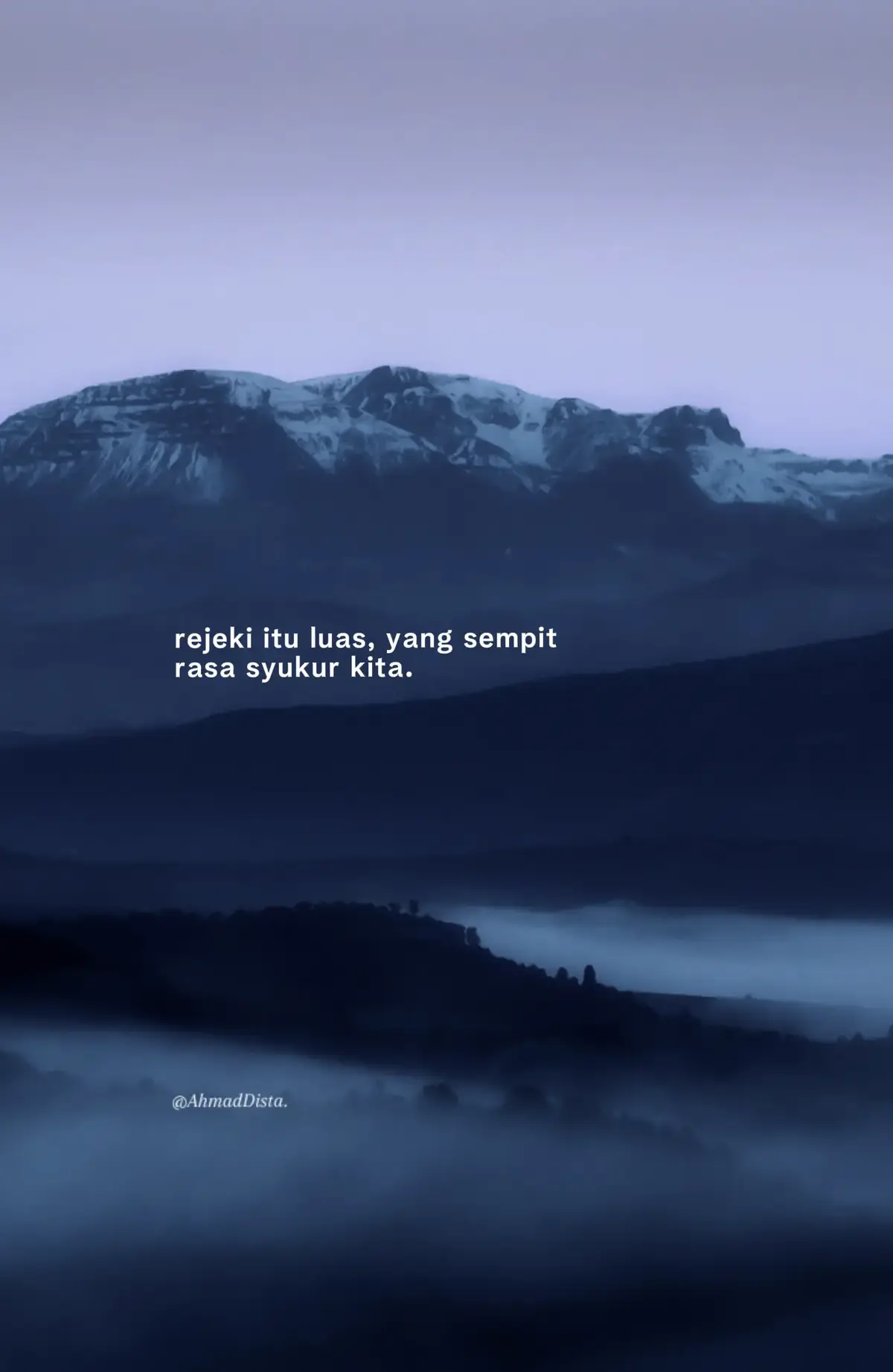 Bahan-bahan📝 :  3 butir telur ayam 15 sdm air 1/2 sdt lada bubuk 1 sdt garam 1/2 sdt penyedap (masako) 20 tusuk sate Cara Membuat 🥢 : 1.Siapkan bahan. Campurkan semua bahan dalam wadah, kemudian kocok hingga berbusa. 2.Pindahkan ke botol kecap. Panaskan minyak goreng RISE BRAND agak banyak. 3.Semprotkan telur ke minyak panas, tunggu sebentar kemudian gulung dari samping, goreng sampai kecoklatan, tiriskan. Lakukan sampai habis. 4.Siap disajikan dan selamat menikmati. Selamat mencoba!!! #katakata #4u #storytime #xzyabc #fypppppppppppppppppppppppp 