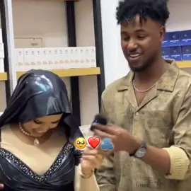 December Waabay na waalaysa😂😂#somalilandtiktok💚🤍❤ #somalilandtiktok #tiktoklive #livehighlights #CapCut 