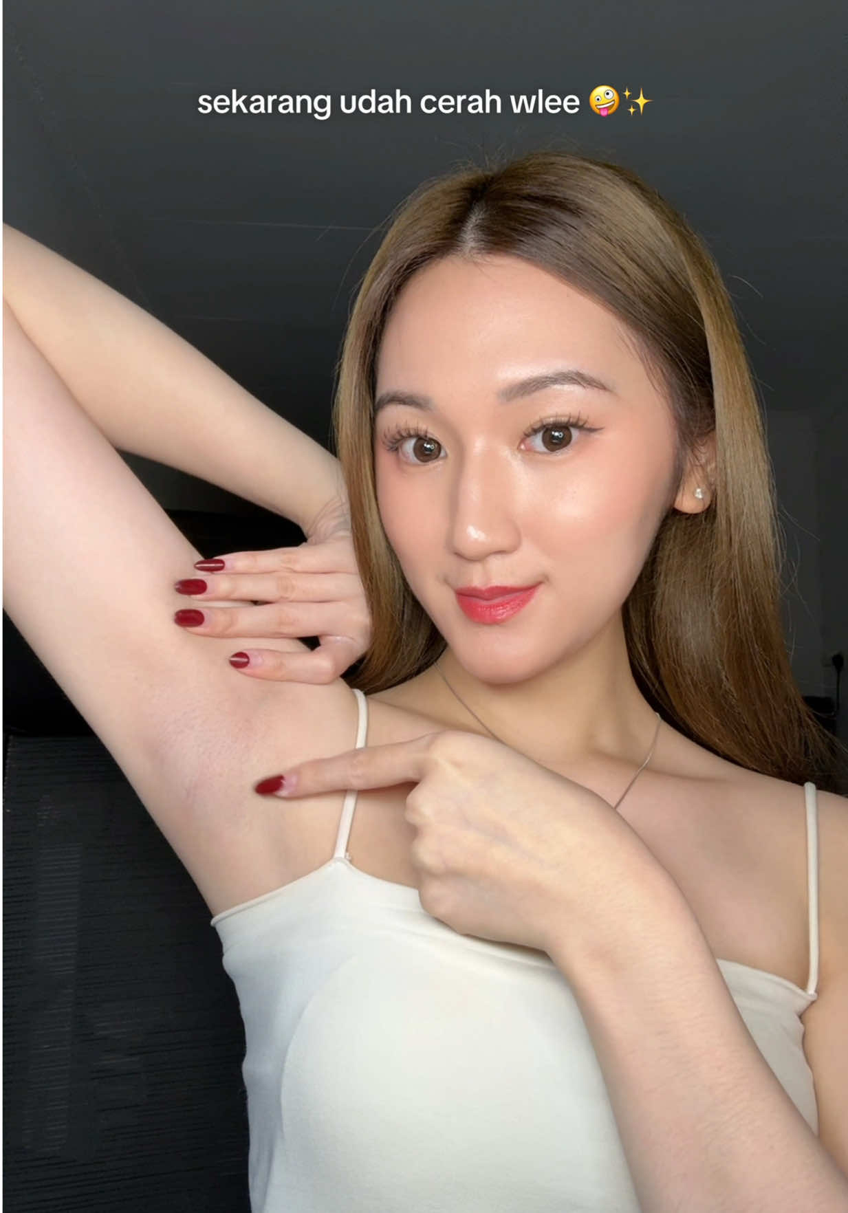 ada 10% Niacinamidenya jadi nampol banget buat cerahin 😮‍💨🫵🏻 #bodycare #bodycareroutine #bodylotion 