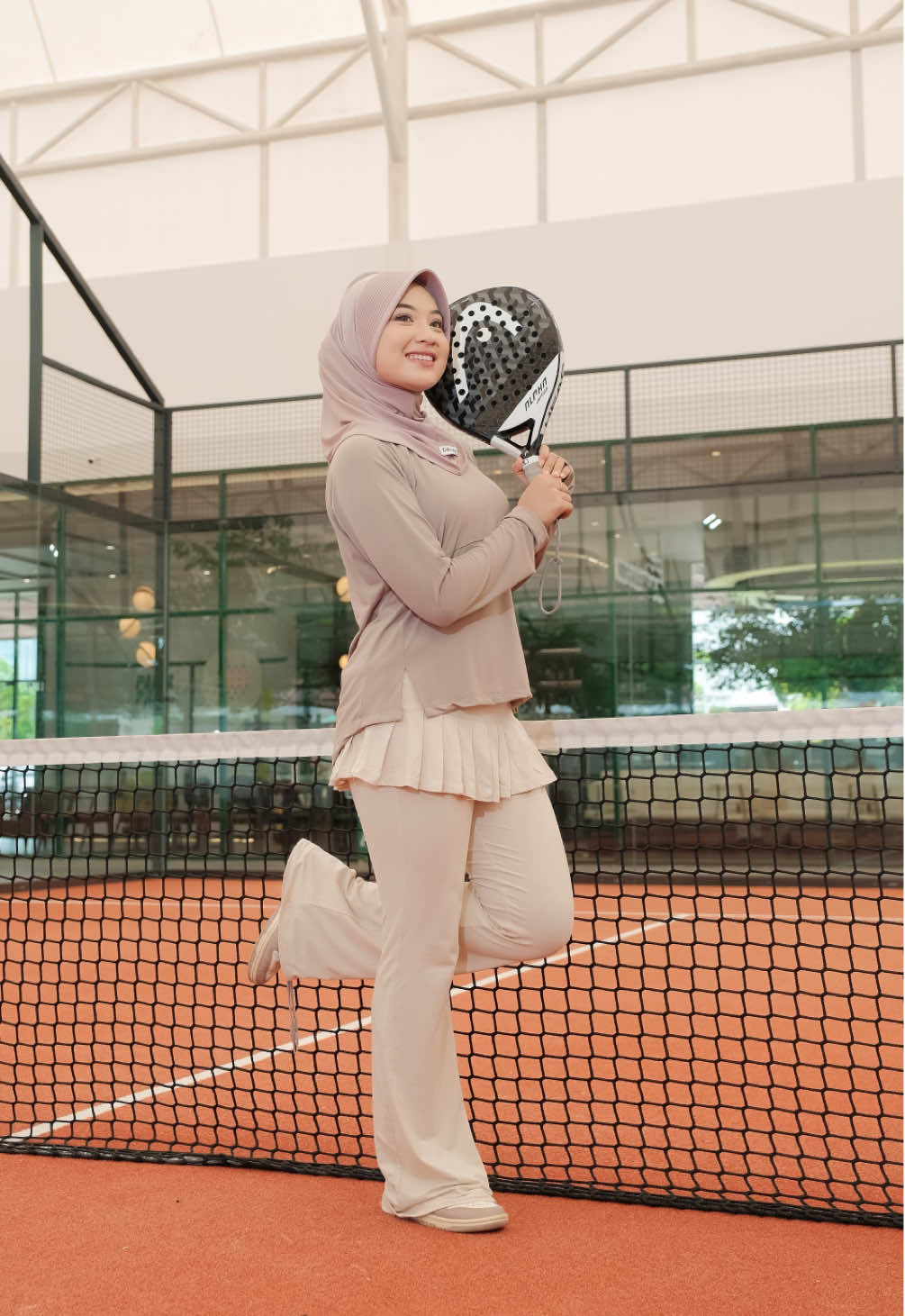 Keringetan? Boleh. Hijab geser? No thanks bestie 😭✨ #DhindaHijab #dhindahijabcikampek 