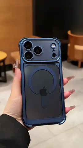 A translucent, shockproof frosted magnetic phone case with four-corner airbag shock absorption design.#iphonecases #3c #iphone17promax #iphone17pro #iphone17 #iphone17air #iphone16promaxcase #iphone15promaxcase 