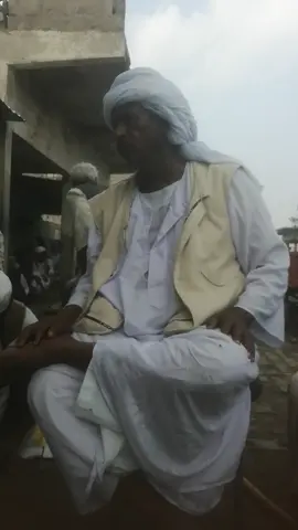 عبدالرحمن علي طاهر 