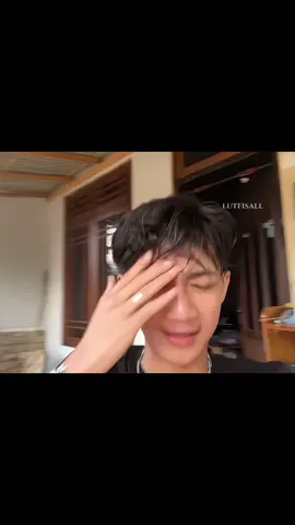 heran suka betul ngebenerin rambut begitu😭@فيصل #gwsm_editz #gwsmfamily #kusumawaraofficial #affanfaisal #isall 