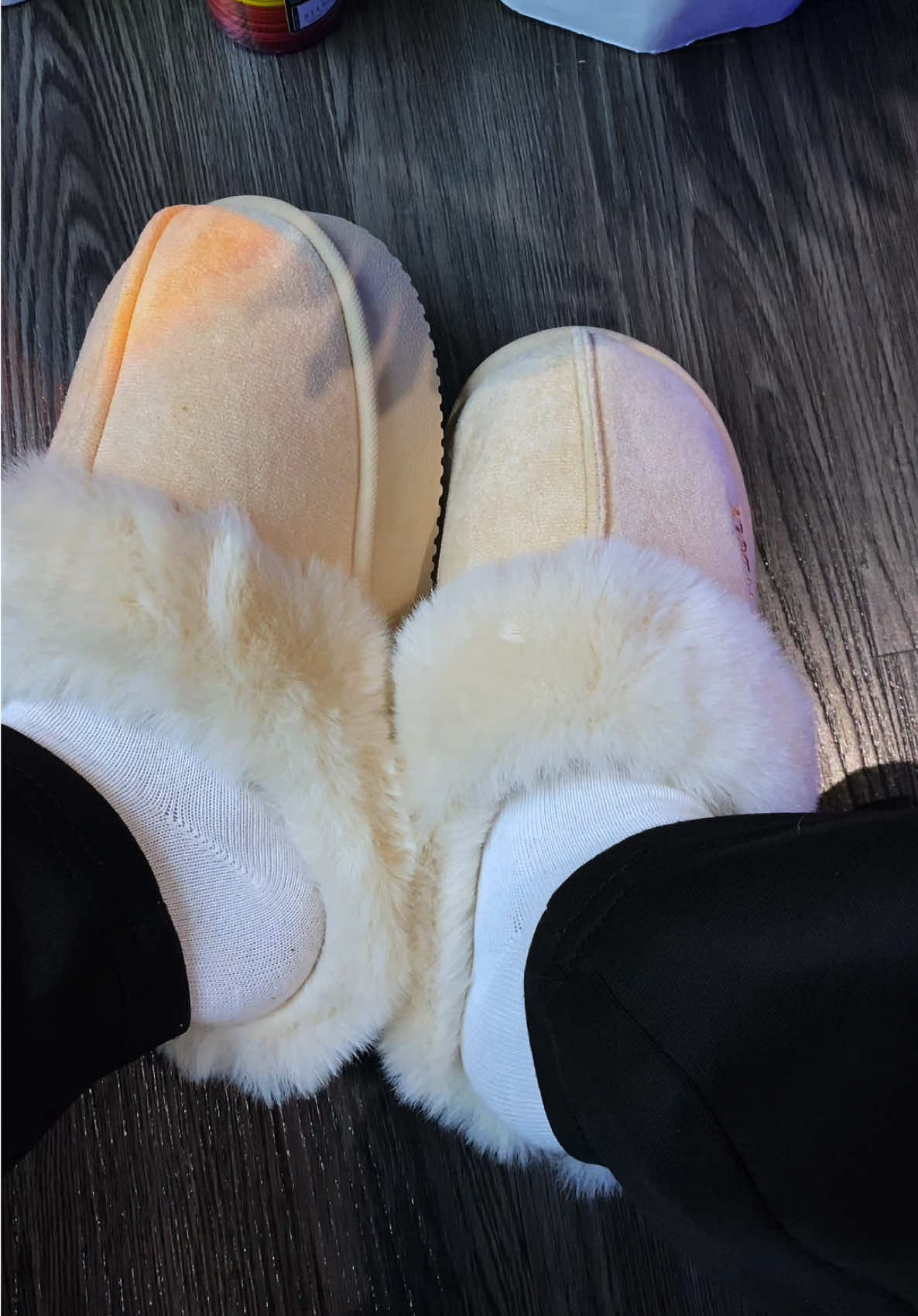 Chỉ cần đôi dép này, outfit auto lên đời 😎 #xuhuong #fyp #depnamnu #revew #giaysneaker 