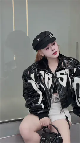 Sáng nắng , chiều emm 🍂