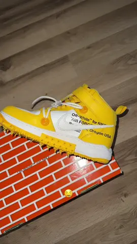 #Роцман #могилевскийигрок #рекомендации #offwhite #balenciaga 