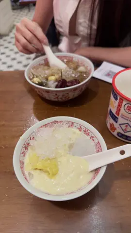 Em không ngọt ngào trùng hợp a lại sợ ăn ngọt