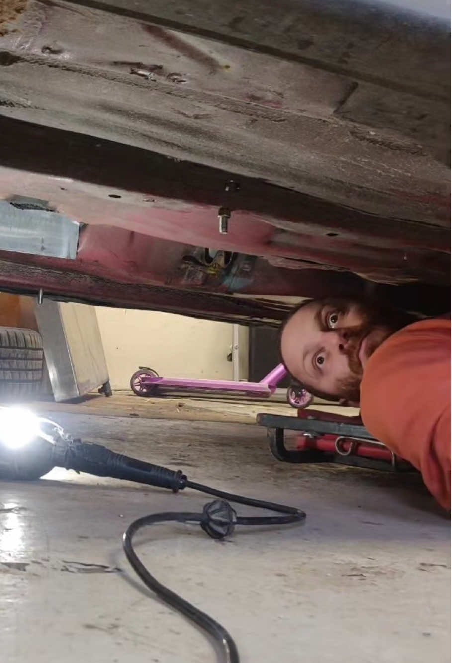 Professional mechanic 👨‍🔧 #funny #mechanic #fail #fyp #professional 