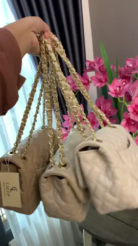 ada yang baru ni kak🔥#fypシ゚ #tascantik #taswanita #calepofficial #calepindonesia 