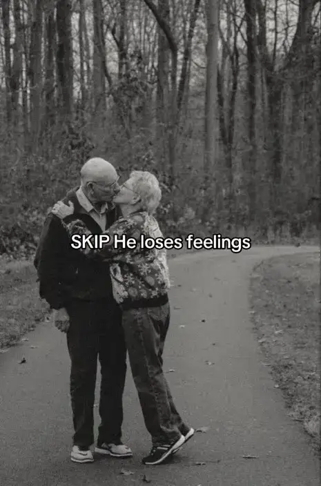 #loveyou #fyp #relateable #thelawofuniverse #love #pov #lovehealing #comeback #please #staywithme #manifestation