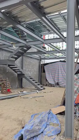 Nha khung thép Long bien #housexinhxaynhadep #xaynhatienche #xaynha #nhakhungsat #nhalapghep #nhakhungsat #nhatienche 