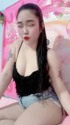 #xuhuongtiktok2025 không thích thì kệ c nó đi 