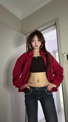 I'll see you all live,follow me now! #tiktok #fyp #foryoupage #cure #music interesting dance ootd 