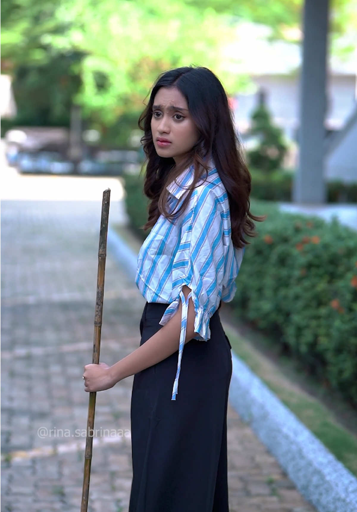 Kecantikan yang terlalu memukau, muncul dari sesuatu yang mengejutkan #SerialTiktok #ligadramatiktok #wardahstoryreview #TiktokSeriesFuture #drama 