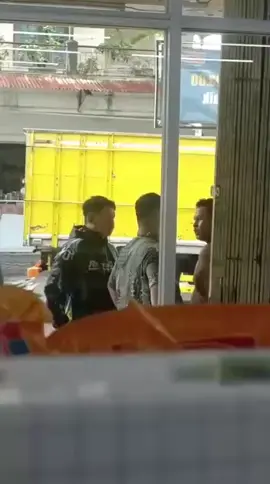 Part 2 pelecit vc supir truck #fyppppppppppppppppppppppp #supirtrukindonesia #pelecit #fypp #beranda 