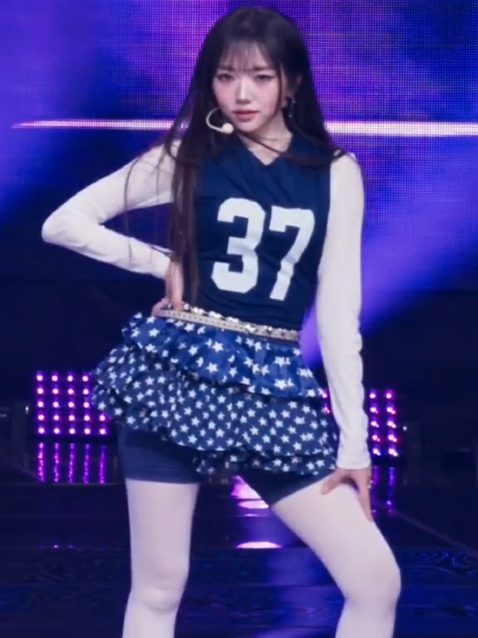 Shion #tripleS #트리플에스 #shiontriples #parkshion #shiontriplesfacecam 