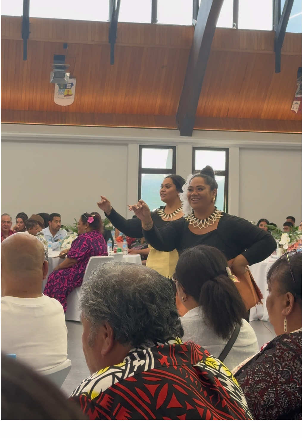 Now, I just dance at weddings 🥲 chehhoooo