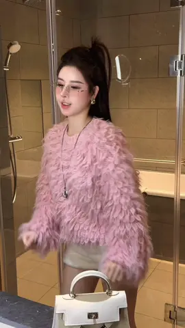 Đừng lấn sân =))))) #xuhuong  #phamlinhlan #hot #fyp 