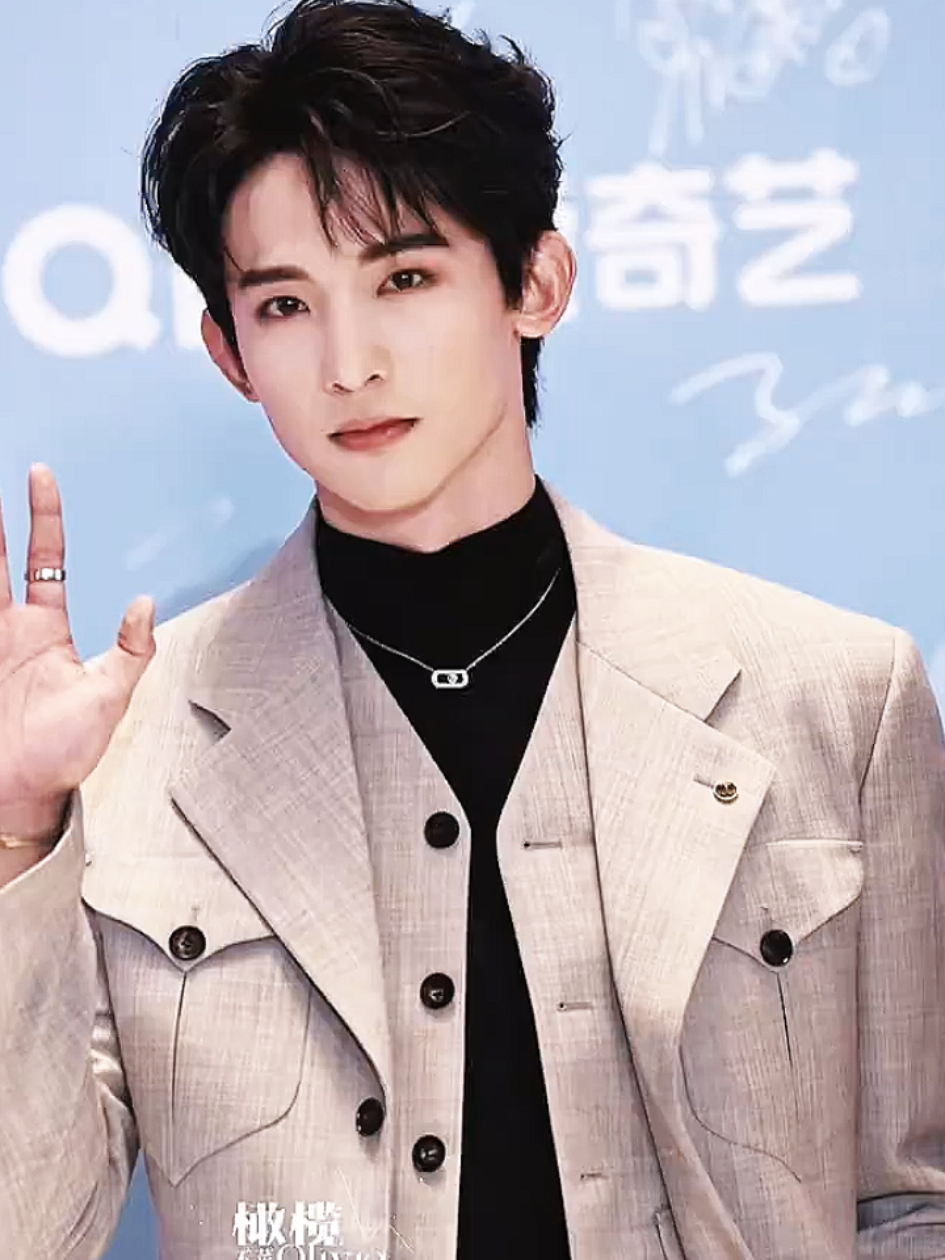 6/12/25 vibe today 🩶 iQIYI Screaming Night 2025  #iQIYIScreamingNight2025 #changhuasen #thườnghoasâm #coolvibes #fyp