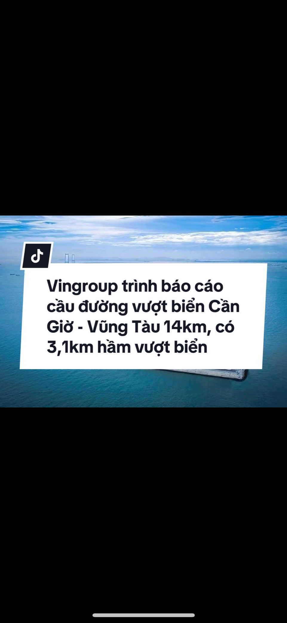 Theo tờ trình, dự án đầu tư xây dựng tuyến đường và cầu kết nối Cần Giờ - Vũng Tàu theo phương thức PPP (Hợp đồng BT), chủ đầu tư là Tập đoàn Vingroup - Công ty CP. Dự án có điểm đầu tại đường Biển Đông 2 - khu đô thị lấn biển Cần Giờ (huyện Cần Giờ cũ, TP.HCM), điểm cuối ở đường quy hoạch Mai Sao - Bến Đình giao với đường 30-4 (Vũng Tàu cũ). Dự kiến tổng mức đầu tư 104.410 tỉ đồng (đã bao gồm lãi vay trong thời gian xây dựng), nhà đầu tư huy động 100%. Không sử dụng vốn đầu tư công (Nhà nước thanh toán bằng quỹ đất đối ứng). Khởi công trong năm 2026 và hoàn thành, đưa vào vận hành vào năm 2029. Nguồn: Tuổi Trẻ #vingroup #cangio #vungtau #vietnam #xuhuong 