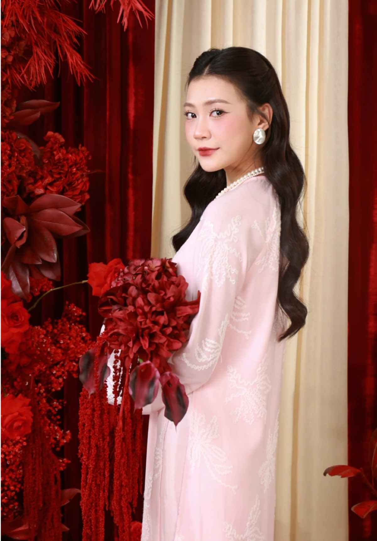 💝 Áo dài xinh cùng tạo dáng đúng cách, các cô dâu của Cayleo hãy trở nên xinh đẹp nhất nhaa 🫶🏻🫶🏻🌷 #aodai #aodaicachtan #thoitrangnu #cayleodesign #vietnamstyle 